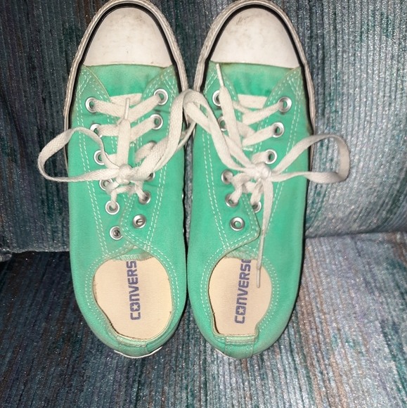 Turquoise Converse - Picture 1 of 3